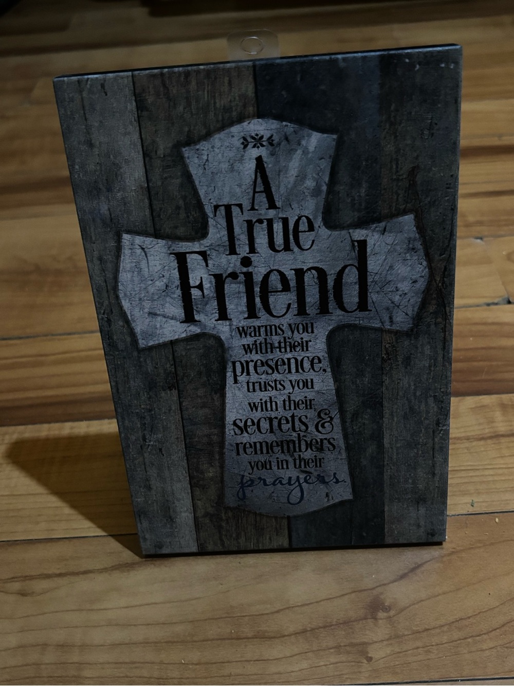 A True Friend Decor